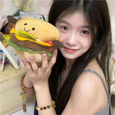 宠物粉红鹅卵石